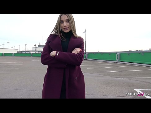 ❤️ SCOUT ɗin Jamus MAFARKI KARFE NE, KIKIN KYAUTA KYAUTA DA SEXY DON KUDI. ️ Batsa kawai